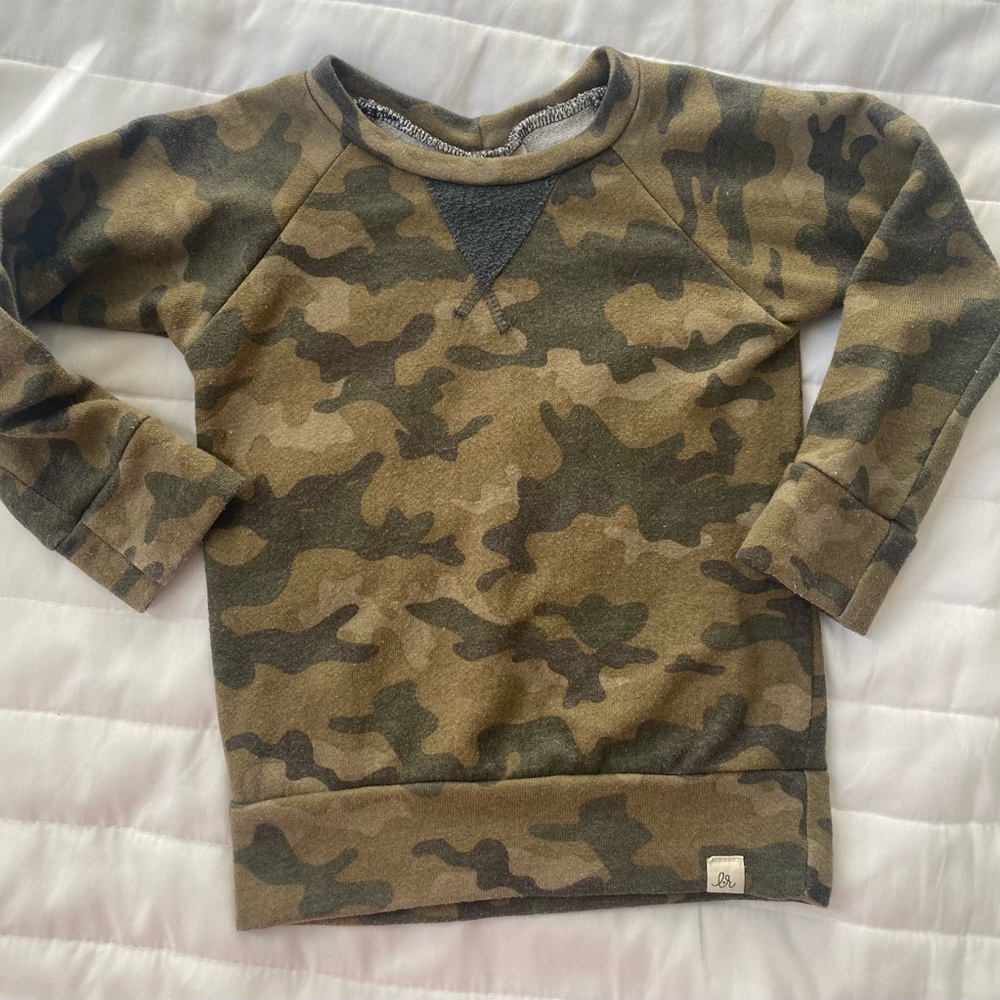 Lulu and Roo Camo crew neck 2t